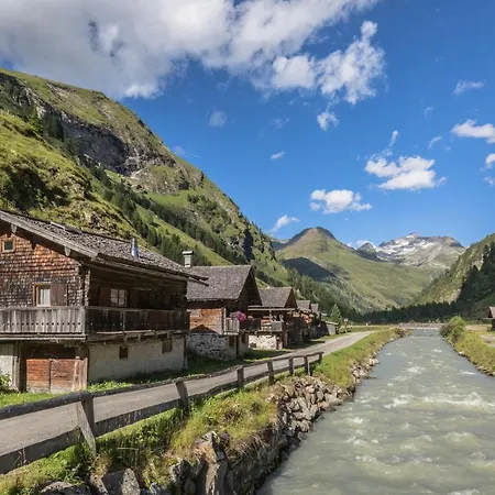Alpenparks Montana Матрай-ин-Осттироль