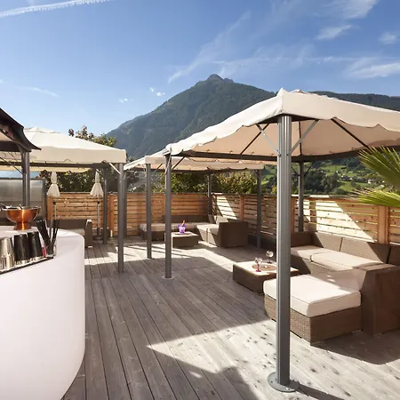 Alpenparks Montana Отель