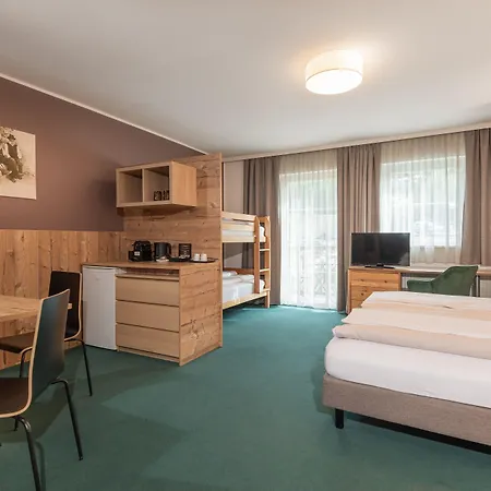 Alpenparks Montana Hotel 3*