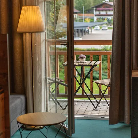 Alpenparks Montana Hotel