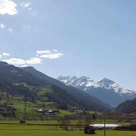 Hotel Alpenparks Montana 3*