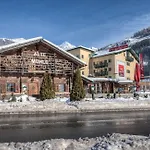 Alpenparks Montana Hotel 3*