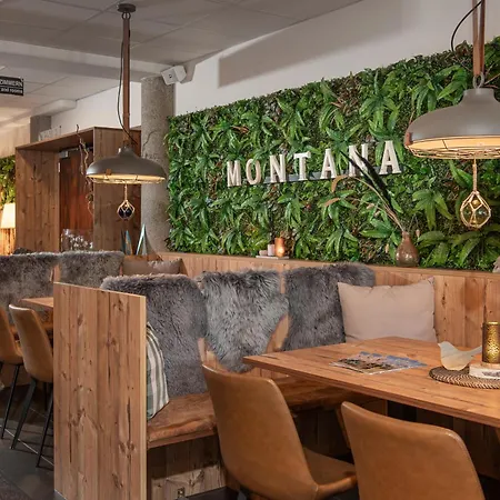Hotel Alpenparks Montana 3*