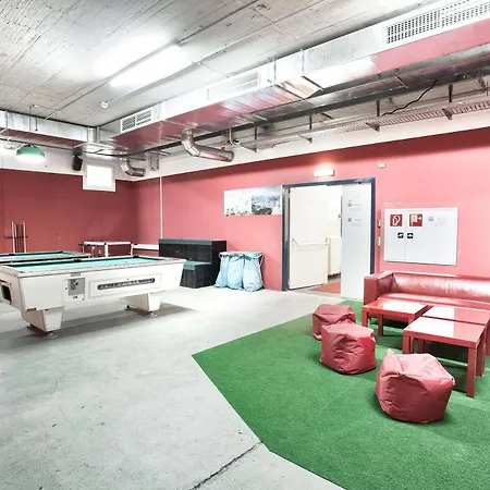 Hotell Alpenparks Montana 3*